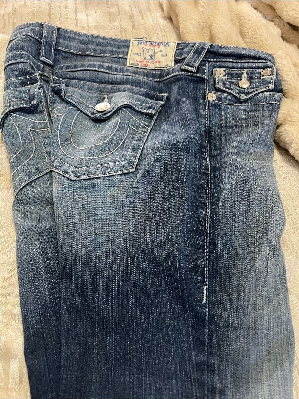 True Religion Women's Medium Blue Skinny Jeans with Signature Pocket Stitching